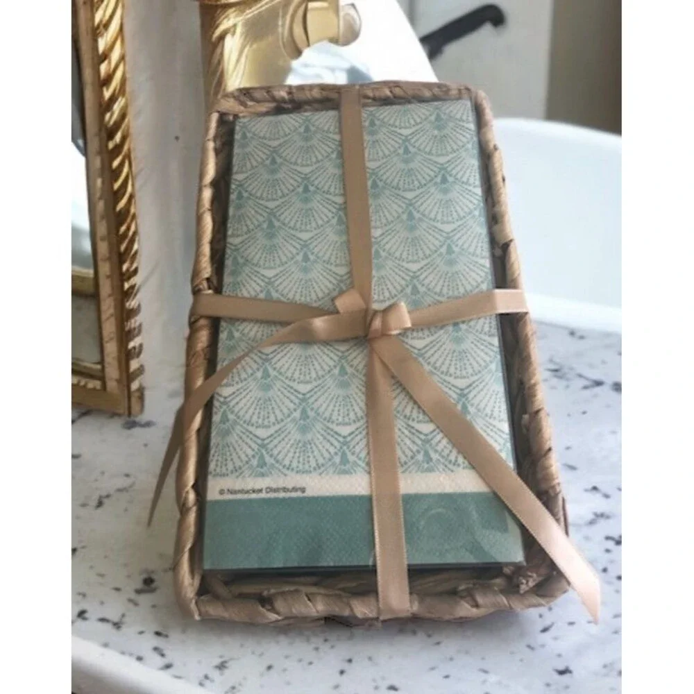 Water Hyacinth Paper Napkin Holder Wicker Basket With 50 Shell Napkins Bathroom